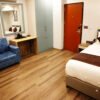 Club Deluxe - Image 5